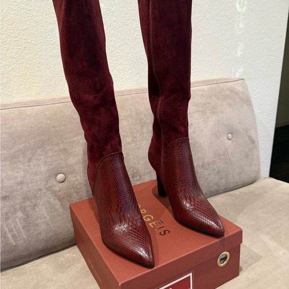 Elegant Burgundy Heeled Boots - Picture 3 of 12